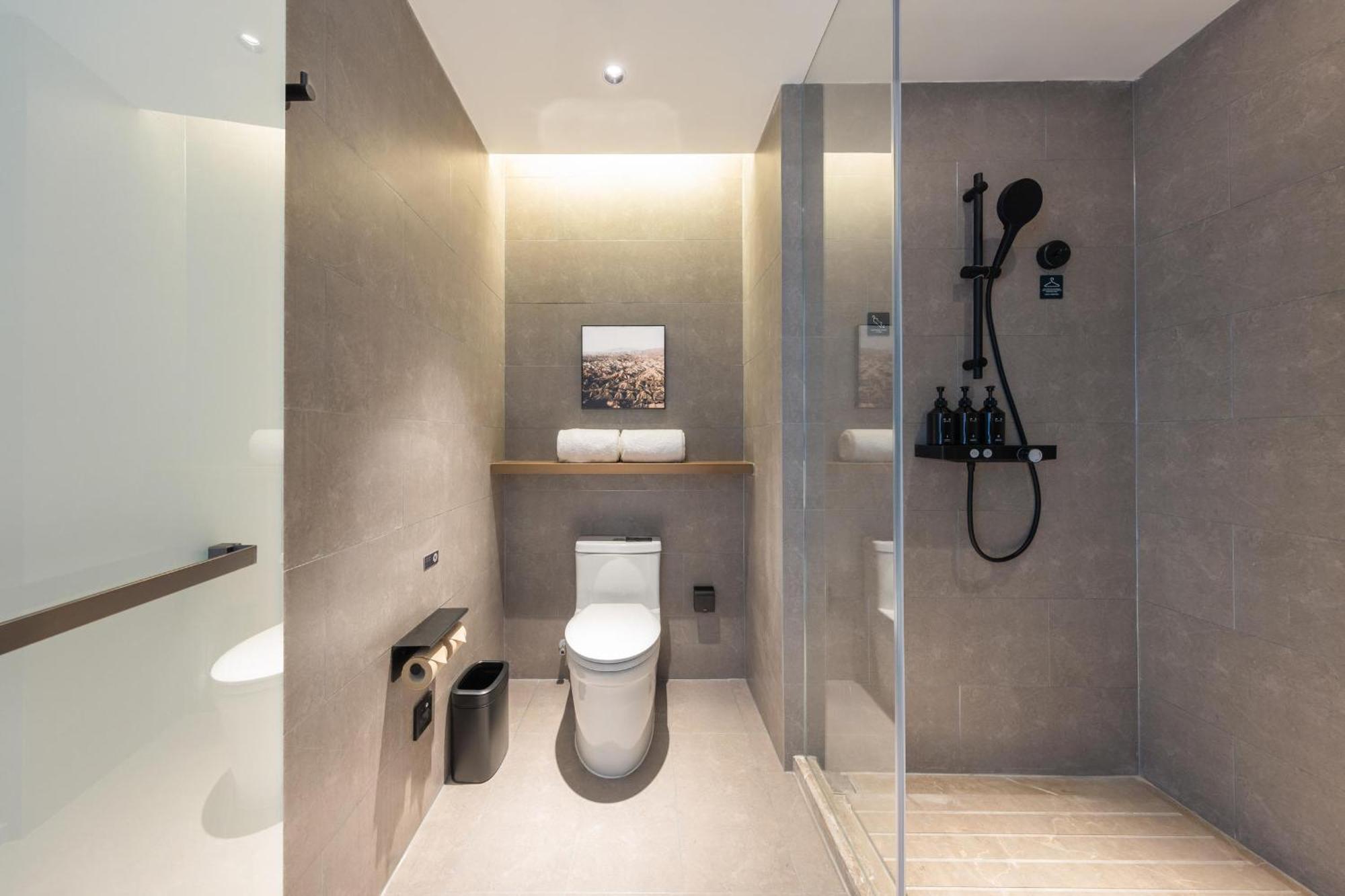 Atour Hotel Wuhan Chuhe Han Street Hongshan Plaza Luaran gambar