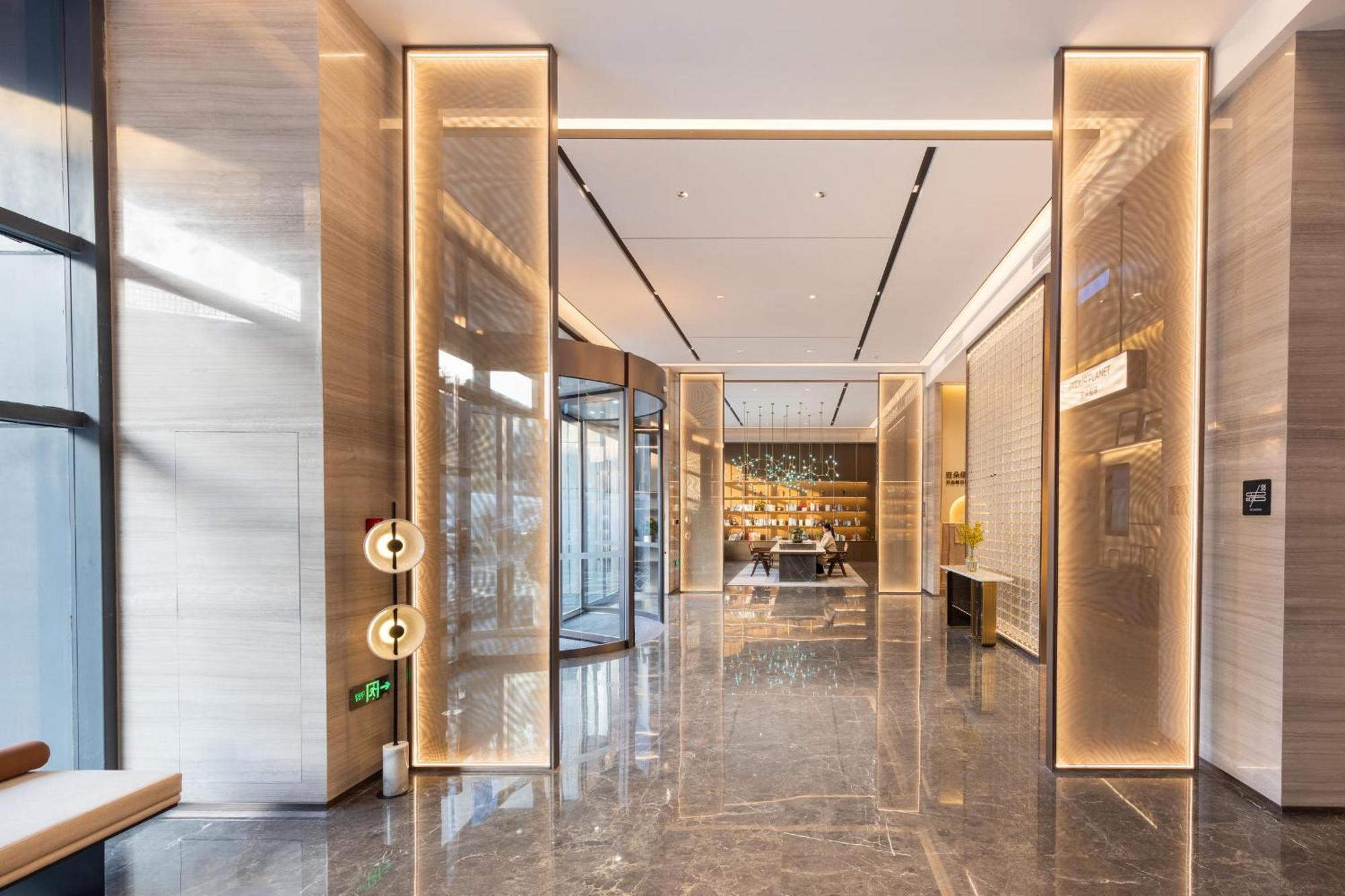 Atour Hotel Wuhan Chuhe Han Street Hongshan Plaza Luaran gambar
